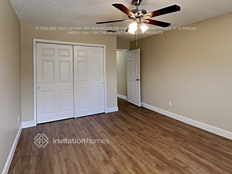 Building Photo - 412 Abbeywood Ln