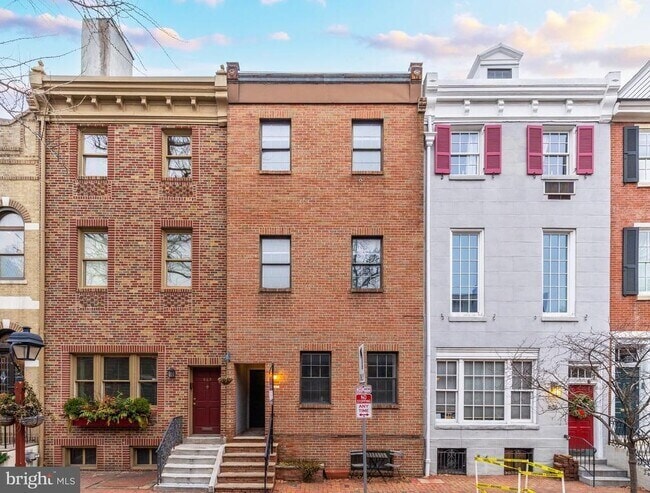 Primary Photo - 505 Pine St