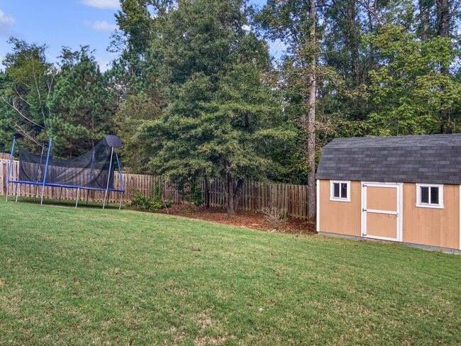 Building Photo - 8614 Crenshaw Dr