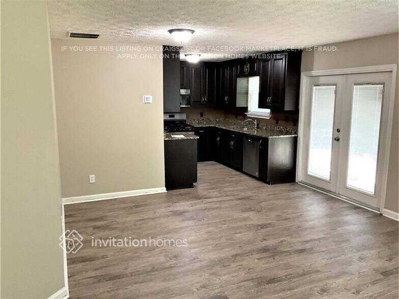 Building Photo - 282 Carrington Way