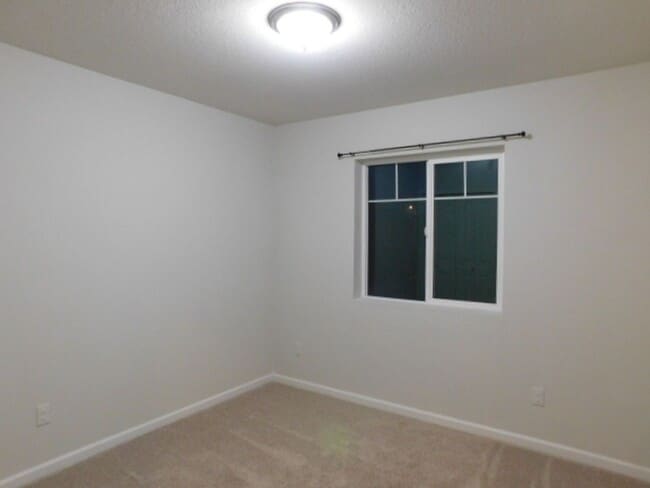 Building Photo - 4Bd/2.5Ba Two Story Home - Available Soon!