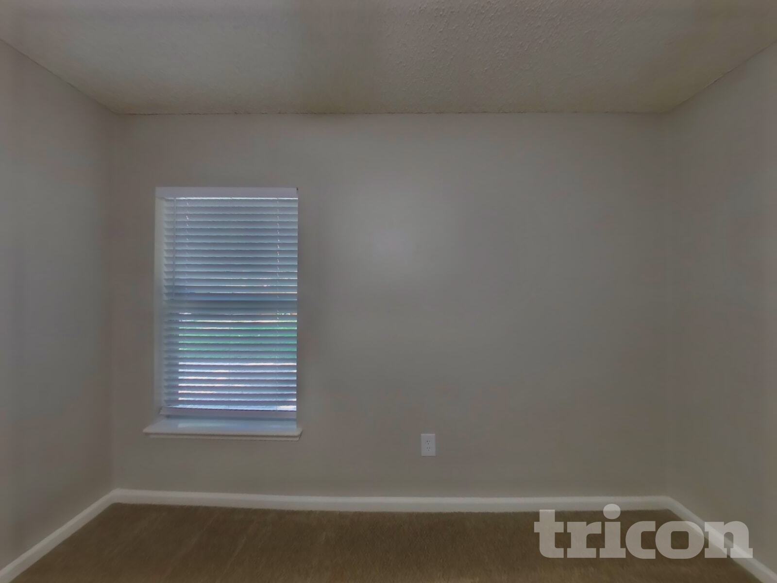 Building Photo - 87535 Creekside Dr