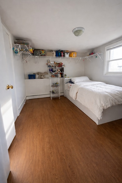 Building Photo - 4 Katherine Dr