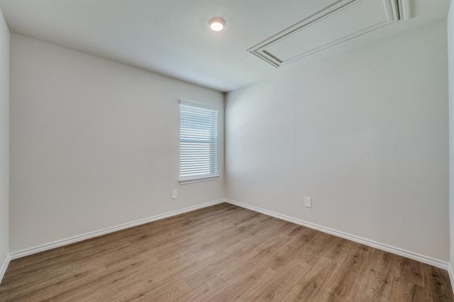 Building Photo - 3925 Limestone Blf Dr