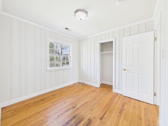 Building Photo - 6534 Worthington Rd