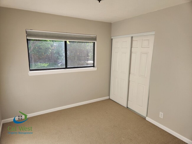 Building Photo - $6295 - Spacious 4 Bed/2 Bath Los Gatos Home with Air Conditioning/Award Winning Schools