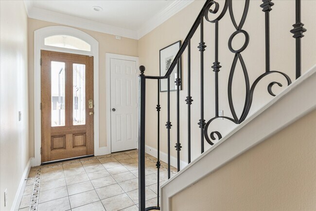 Building Photo - 3515 Yupon St