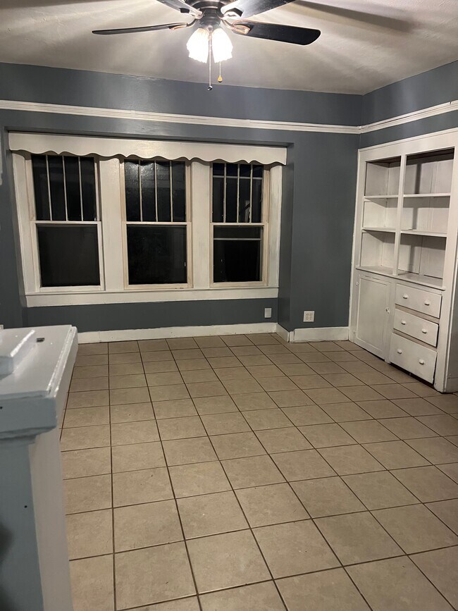 Building Photo - 1917 N 8th St