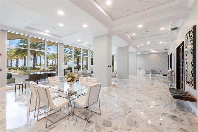 Building Photo - 2501 S Ocean Dr