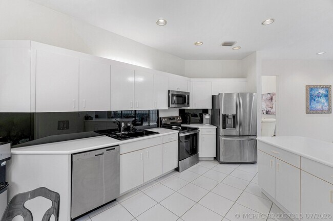 Building Photo - 17099 Ryton Ln