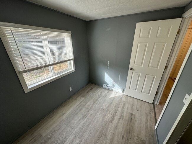 Building Photo - 1546 Gary St