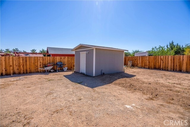 Building Photo - 7795 Oakwood Ave