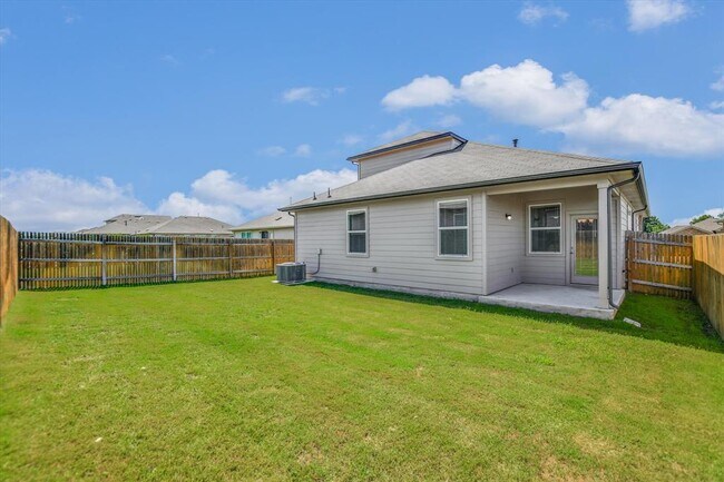 Building Photo - 109 Marimoor Dr