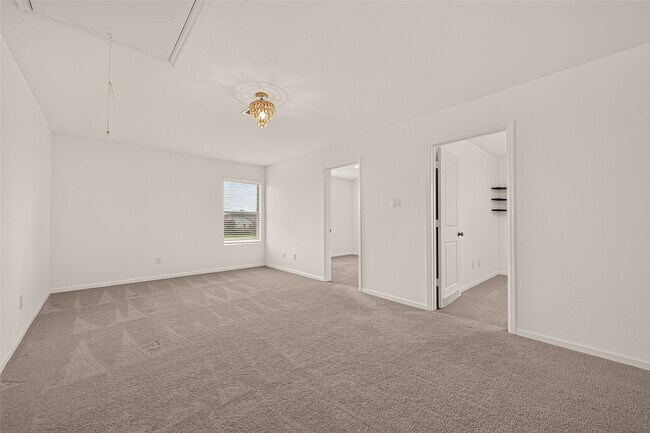 Building Photo - 3242 Spanish Oak Ln