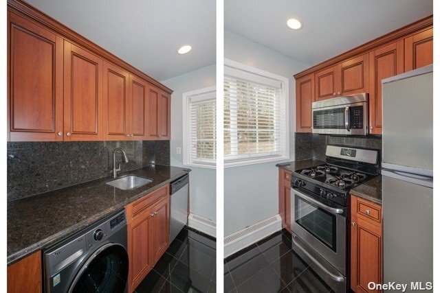 Building Photo - 552 New Hwy