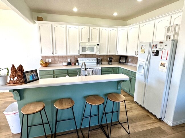 Building Photo - Kristilyn Lane