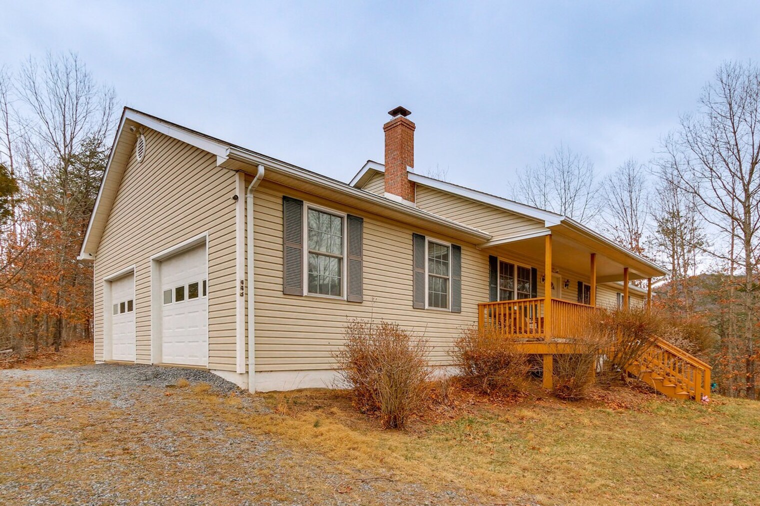 Building Photo - 443 Arrowhead Rd