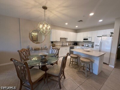 Building Photo - 9621 Spanish Moss Way