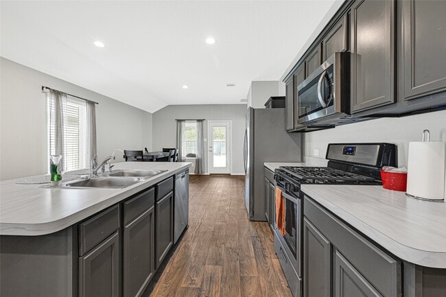 Building Photo - 22438 Forest Gorge Ln