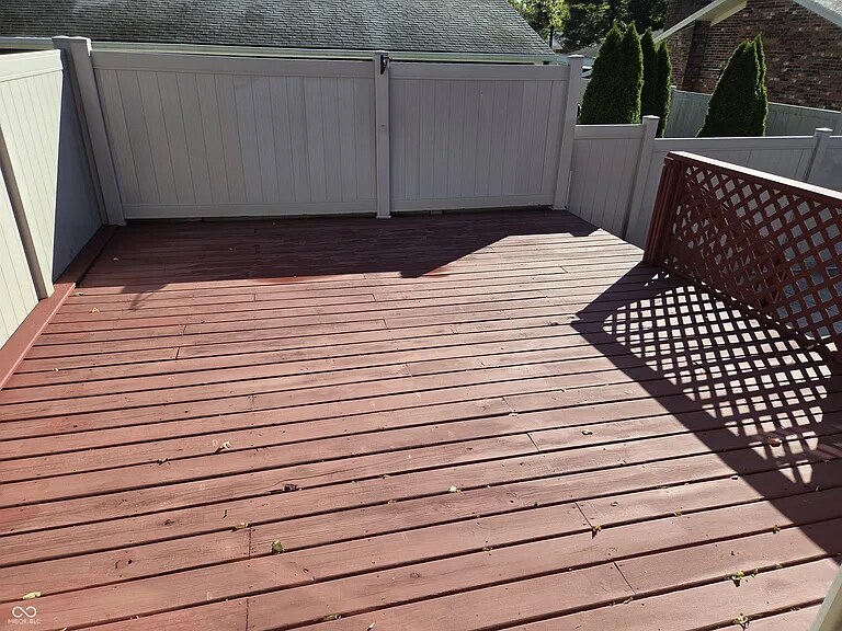 Building Photo - 943 Mockernut Ct