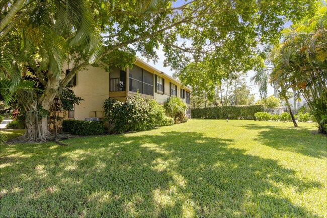 Building Photo - 12950 Dartford Trail