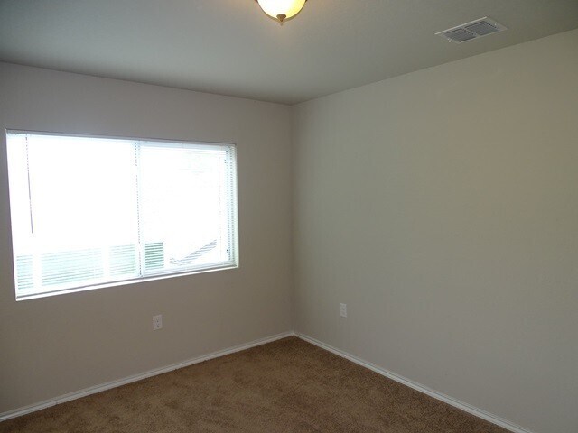 Building Photo - 5826 Grandwood Dr