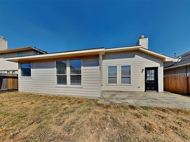 Building Photo - 16927 Jelly Park Stone Dr