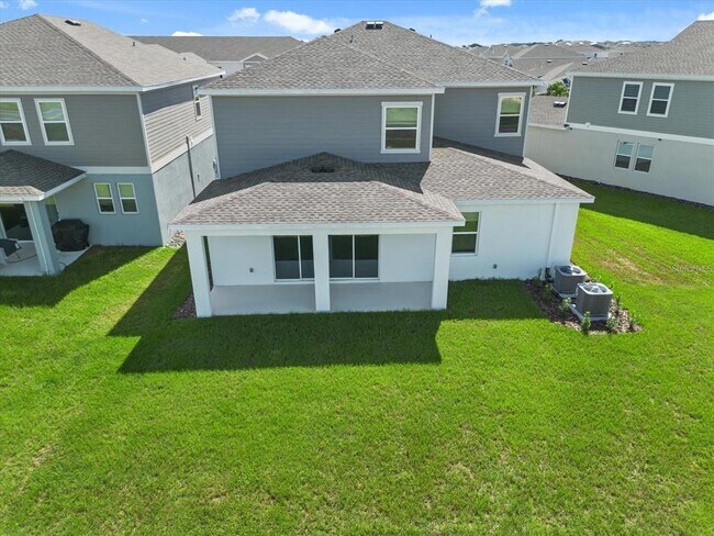 Building Photo - 2581 Runners Cir