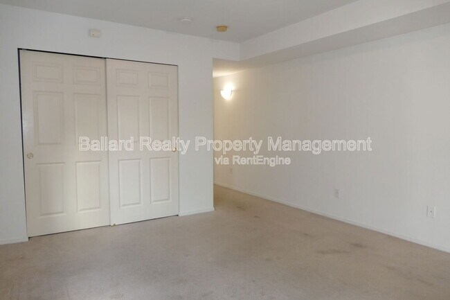 Building Photo - 918 NW 51st St