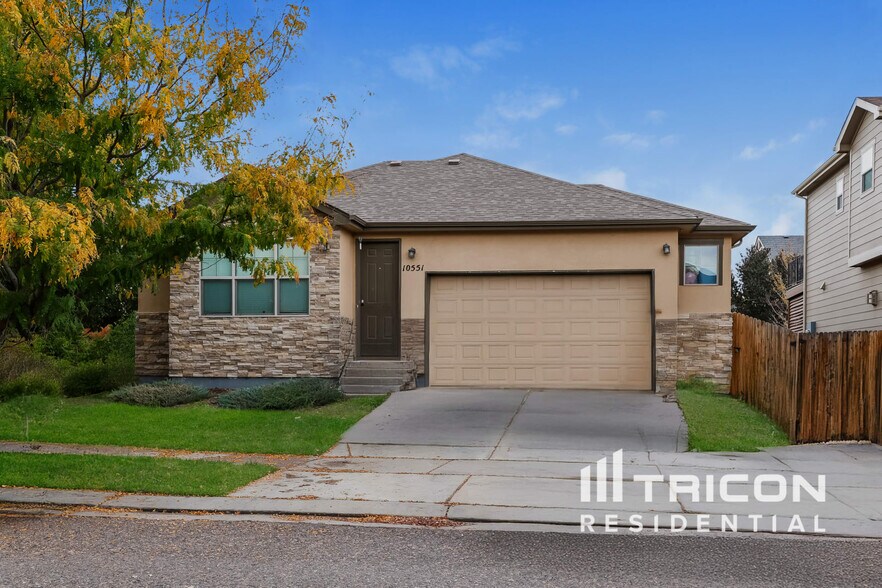 Primary Photo - 10551 Xanadu St