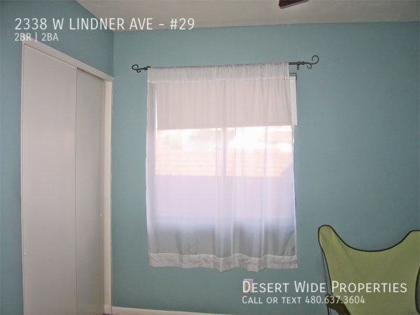 Building Photo - 2338 W Lindner Ave