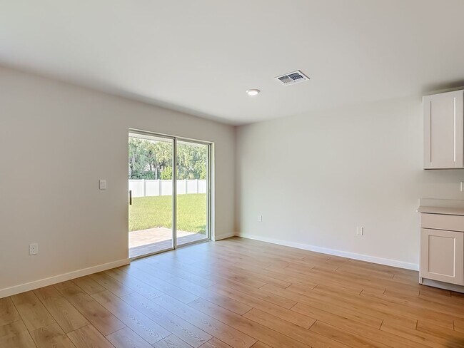 Building Photo - 14168 Hemingway Oaks Trl