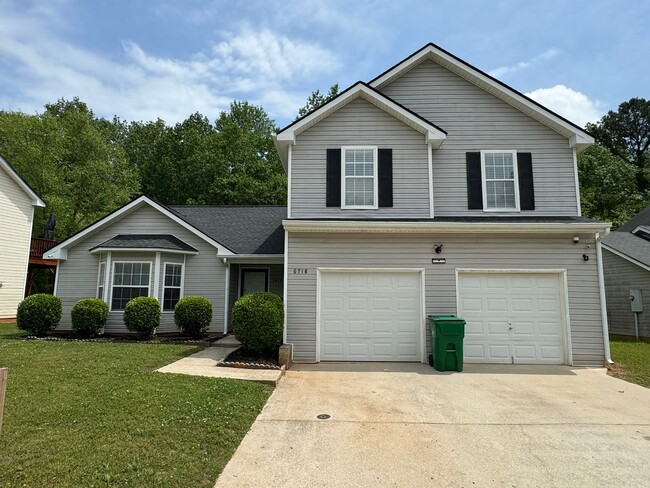 Primary Photo - 6718 Pole Creek Dr