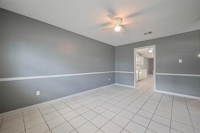 Building Photo - 9711 Mackworth Dr