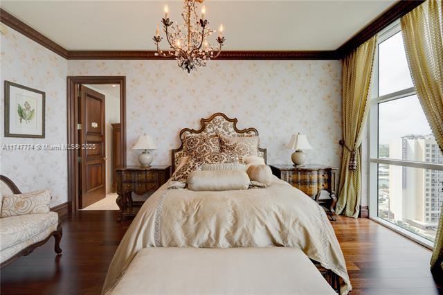 Building Photo - 16047 Collins Ave