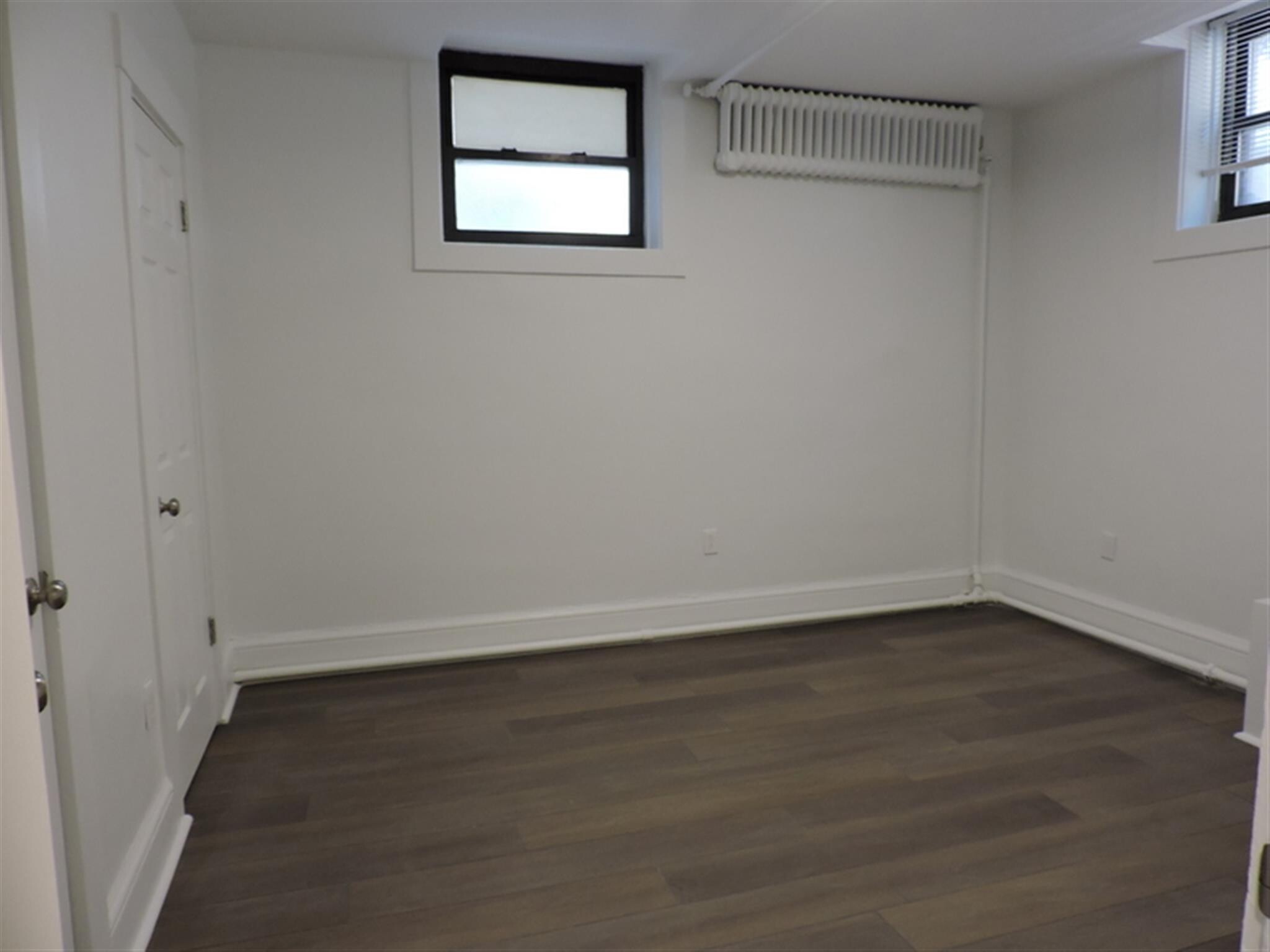 Building Photo - 8 Prescott St