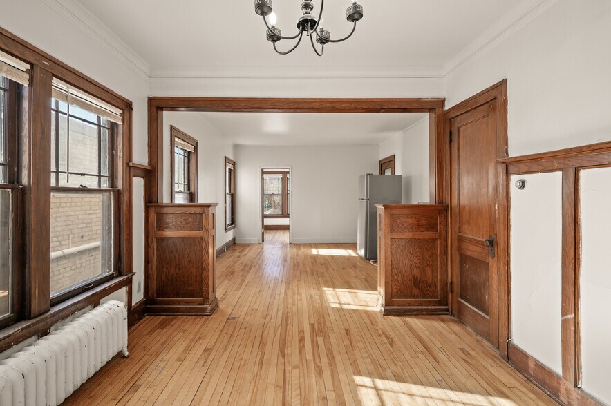 Building Photo - 3535 Lyndale Ave S