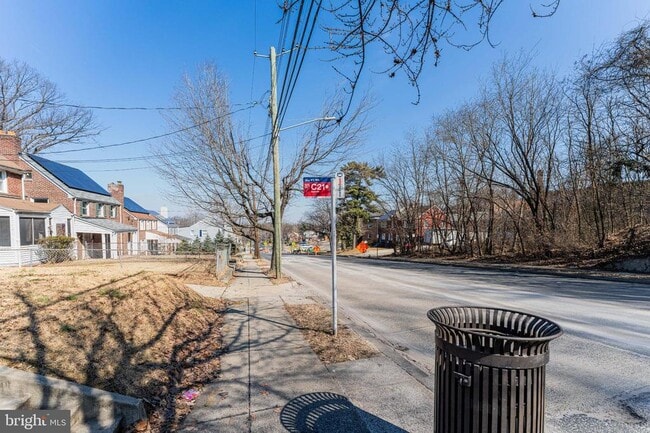 Building Photo - 4700 Southern Ave SE