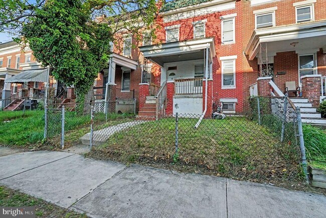 Building Photo - 409 Edgewood St