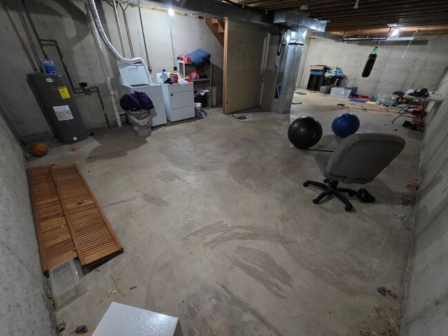 Building Photo - 4925 Coventry Ct