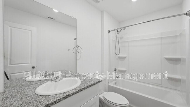 Building Photo - 466 Fairy Duster Dr