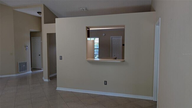Building Photo - 840 Lake Jackson Cir