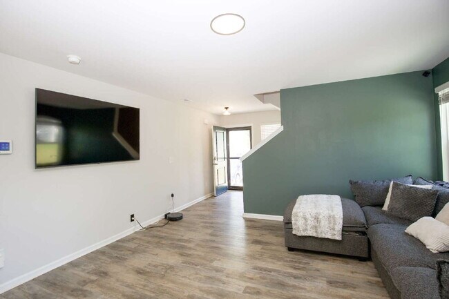 Building Photo - "Charming 3-Bed Oasis with 2.5 Baths on Century Lane, Cameron – Spacious 1744 sq. ft. Retreat!"