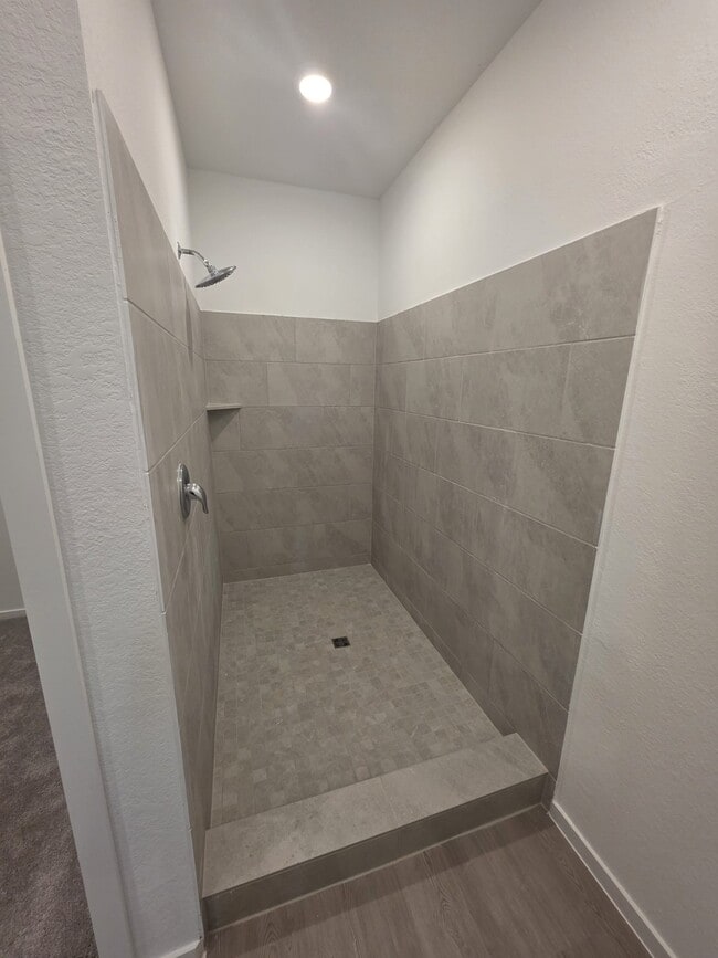 Building Photo - 3061 Avenida Sonoma Dr