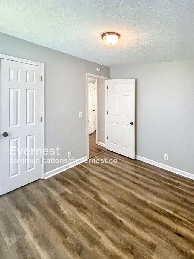 Building Photo - 508 Highland Dr