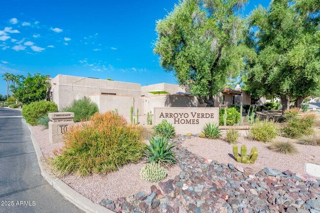 Building Photo - 6430 N 77th Way