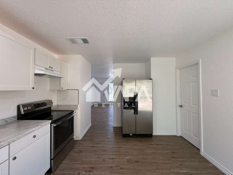 Building Photo - 8616 Sweet Maiden Dr