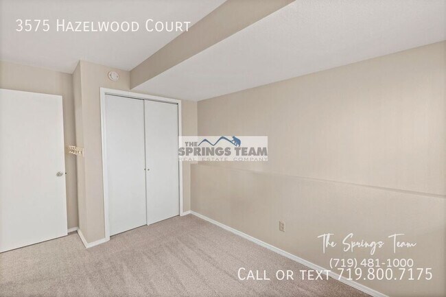 Building Photo - 3575 Hazelwood Ct