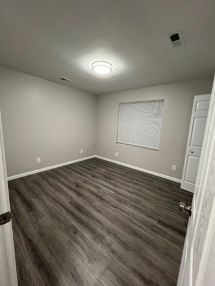 Building Photo - 2921 Brown St