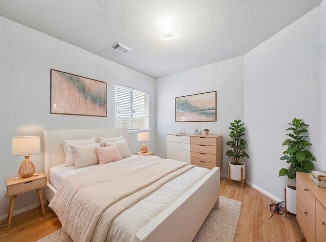 Building Photo - 25231 Calico Woods Ln